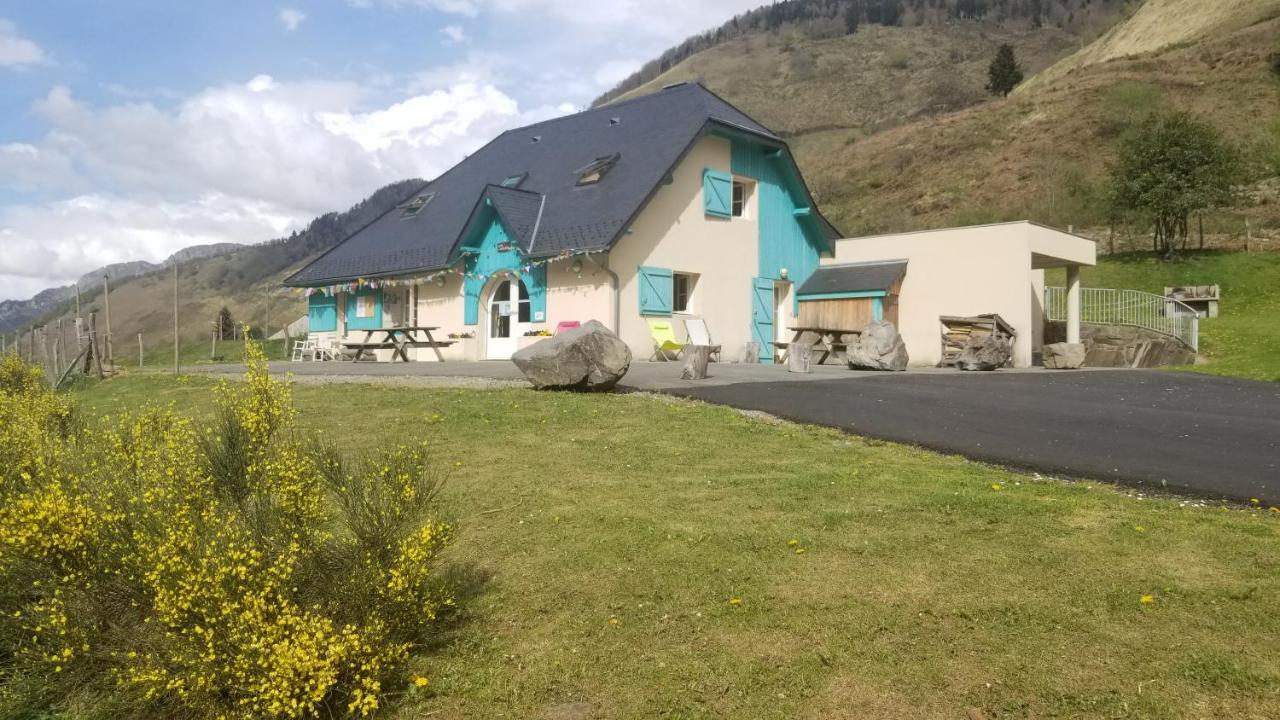 Gite De Montagne Du Plateau De Lhers- Accueil Randonneurs Accous ภายนอก รูปภาพ